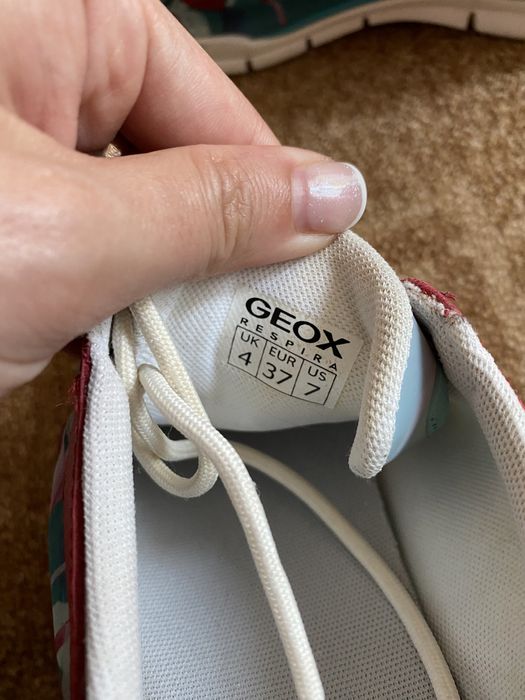 Оригинални  дамски маратонки geox