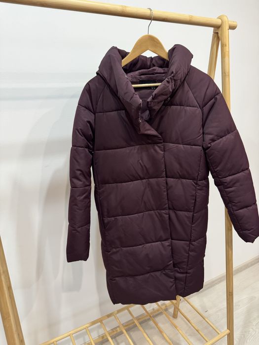 Дълго зимно  яке reserved,zara ,mango цвят бургунди