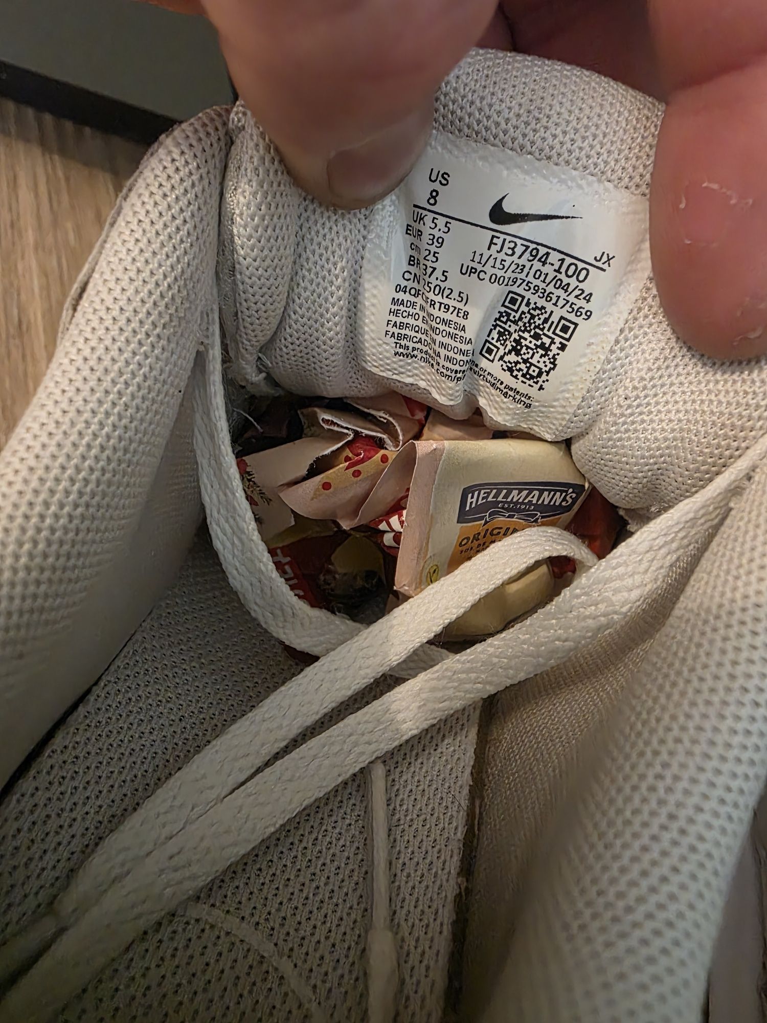 Дамски маратонки NIKE - Резервирани!
