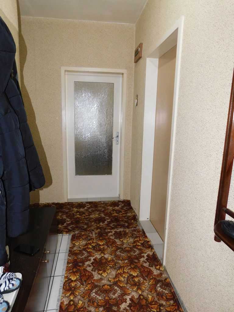 Продава се Тристаен апартамент в Търговище, Център - 78 кв.м за 1308 €/кв.м - Снимка #4