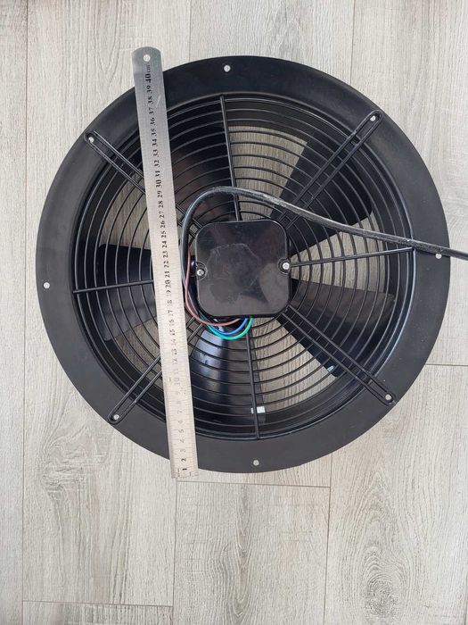 Промишлен вентилатор BDRAX-350-4K с решетка