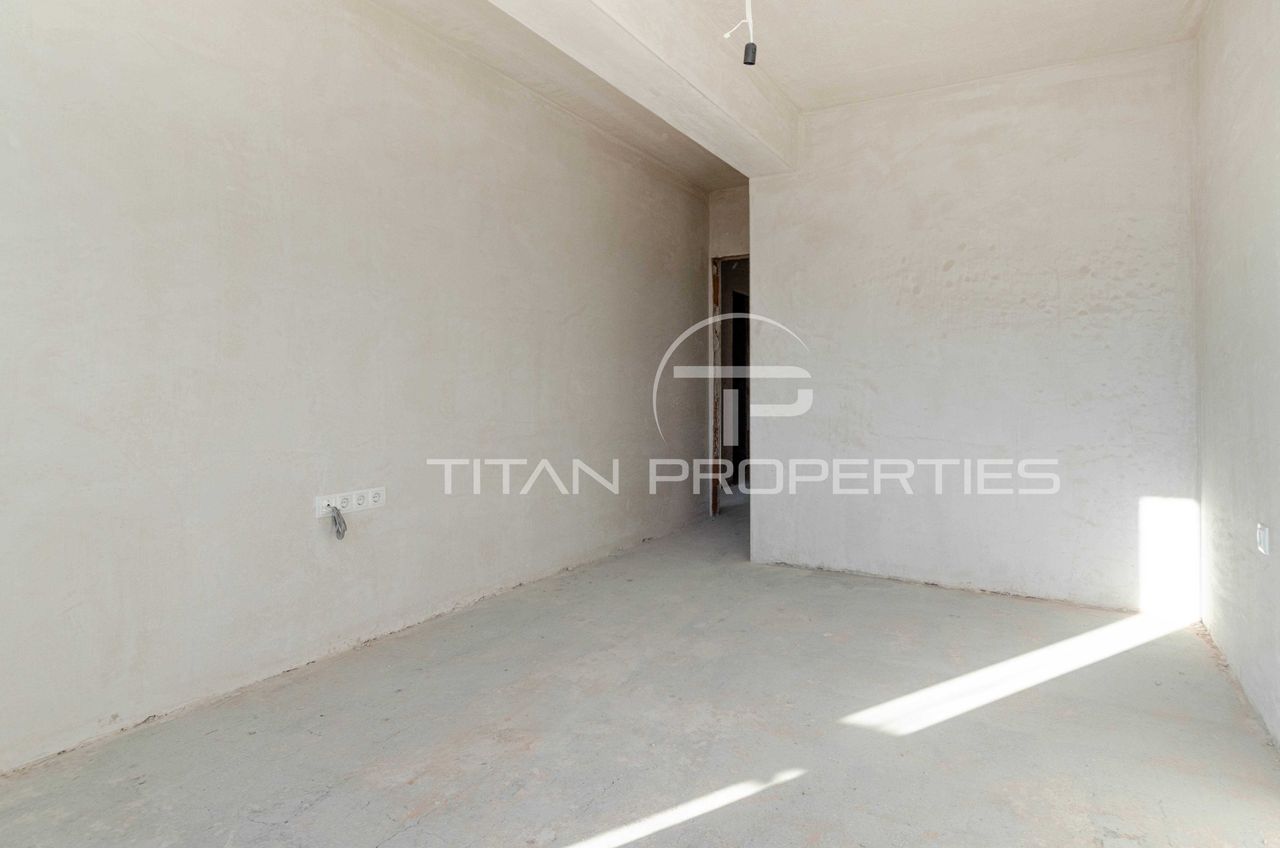 Продава се Тристаен апартамент в Пловдив, Кючук Париж - 101 кв.м за 1238 €/кв.м - Снимка #3