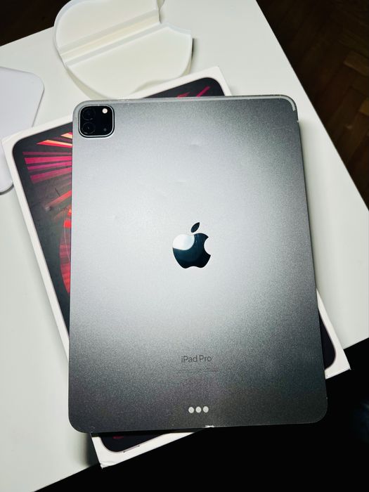 Ipad pro 11 inch gen 4 M2 128 gb impecabila