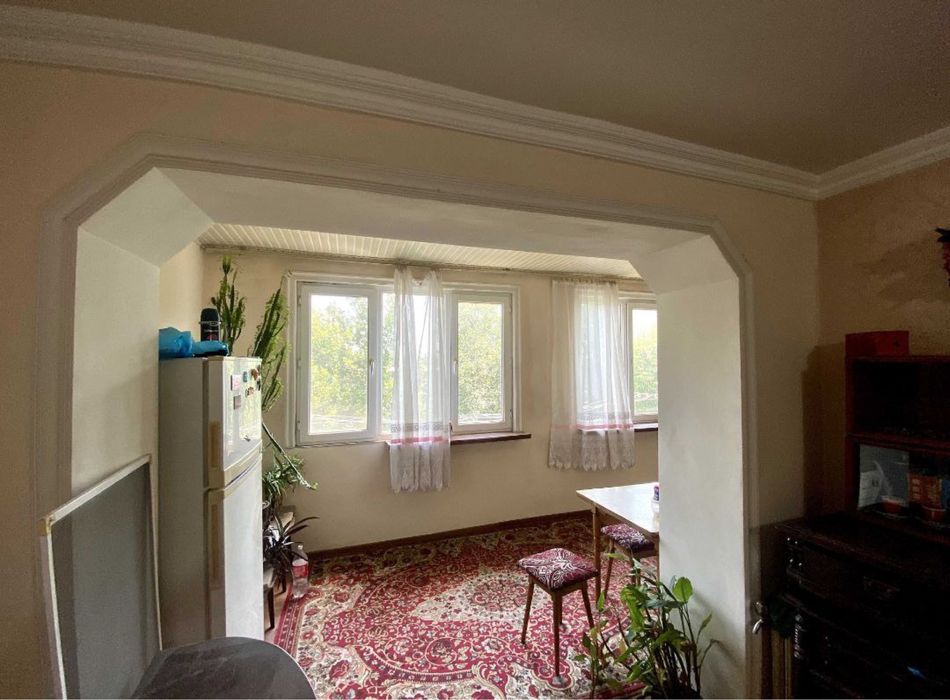 Продаётся 3х комнатная Максим Горький