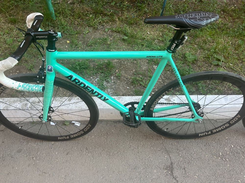Fixed gear Ardently