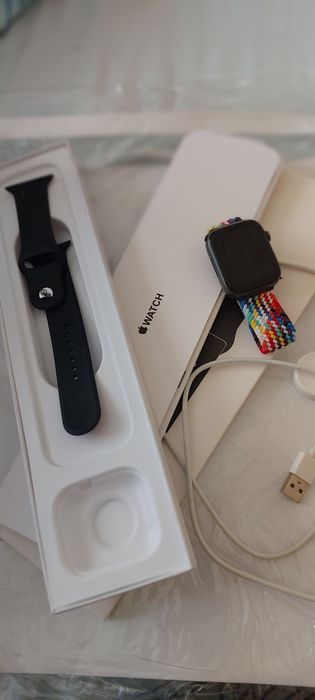 Продаю часы , новые!