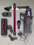 Dyson V11 aspirator si Dyson Outsize