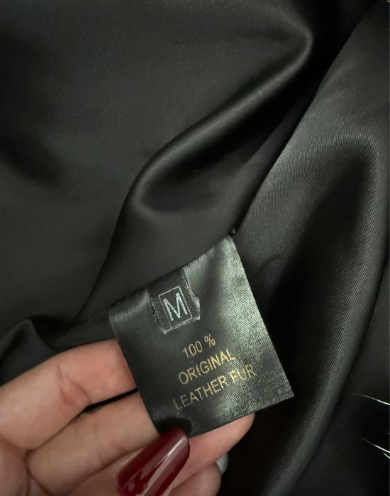 Blană Naturală de Vulpe – Luxury Premium