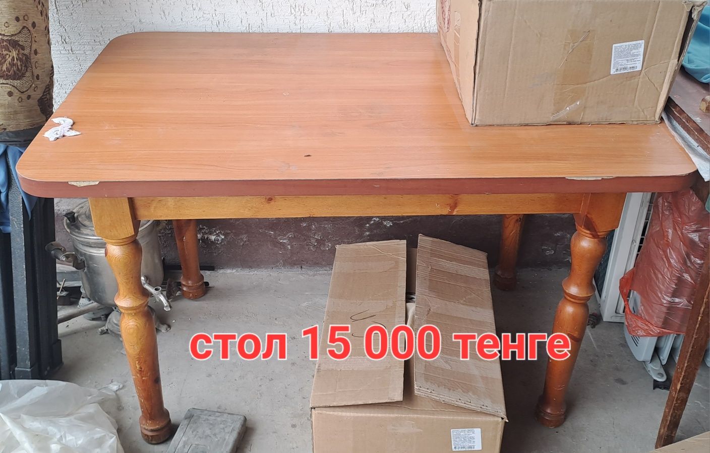 Стол ручной работы