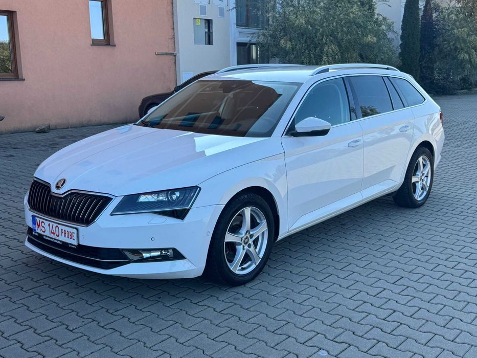 Skoda Superb 2017 - 150cp / 4x4  / Navi / Bi-Xenon / Rata