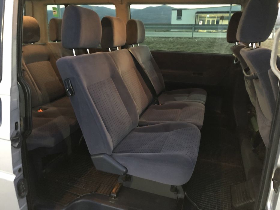 Masina Autoturism VW  / MERCEDES 8+1 de inchiriat/inchiriere/auto