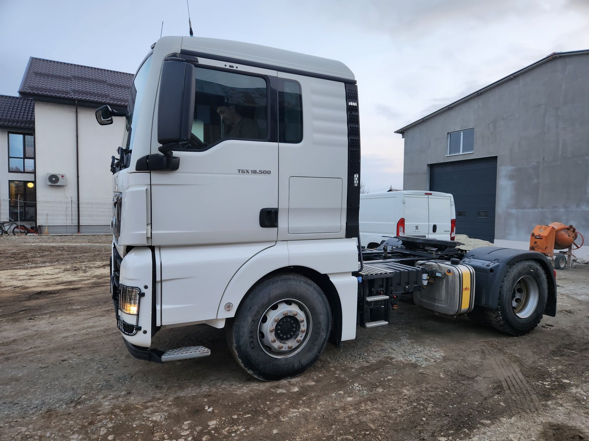 Man tgx 500 2020 chit de bascula de fabrica preț 45000 e