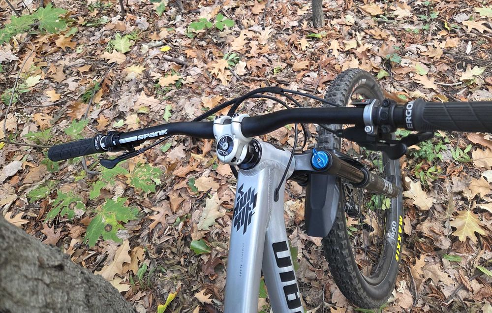 Колело Propain Spindrift 27.5 MTB DH Enduro
