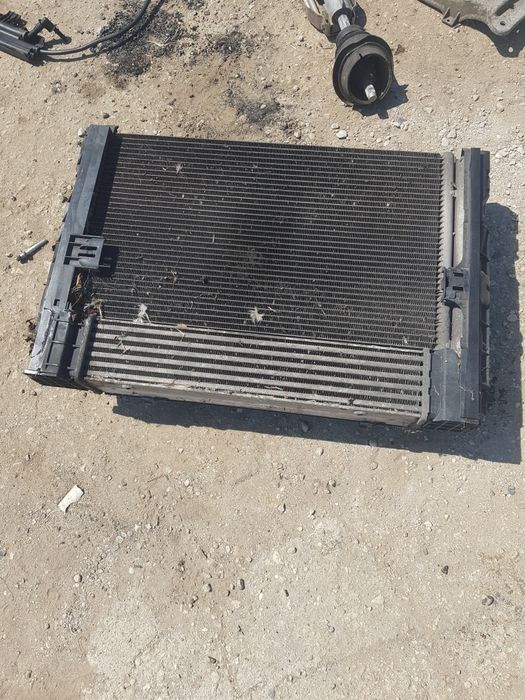 Bmw e90 318d 143кс n47n бмв радиатор