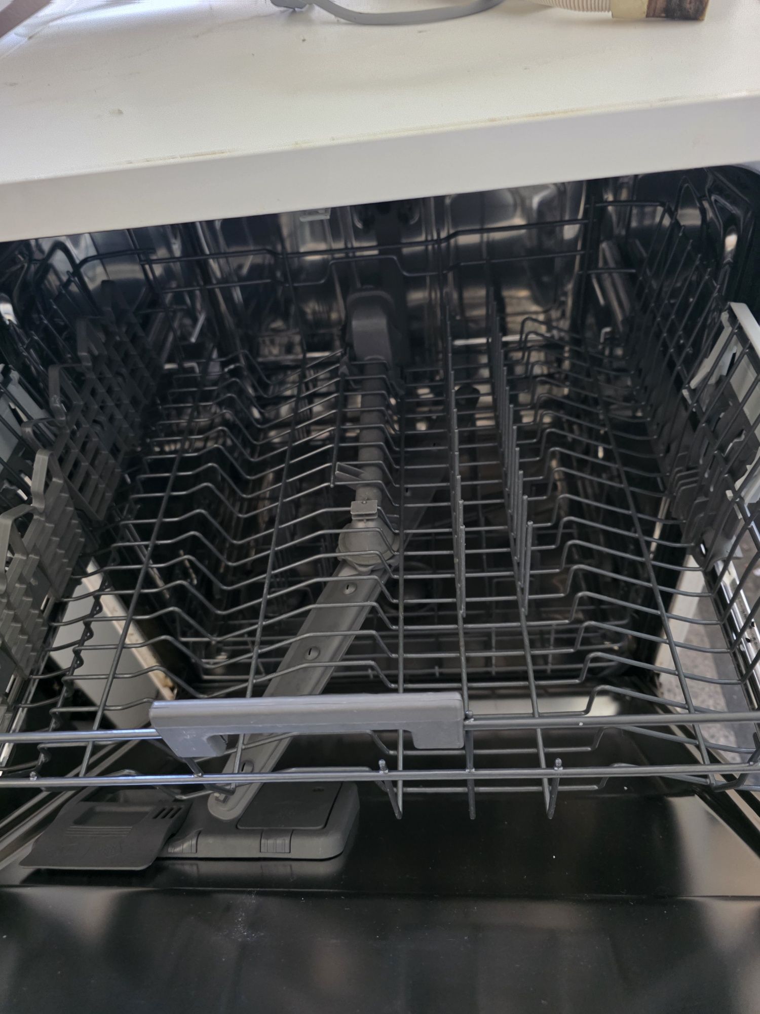 Миална и печка Whirpool Zanussi