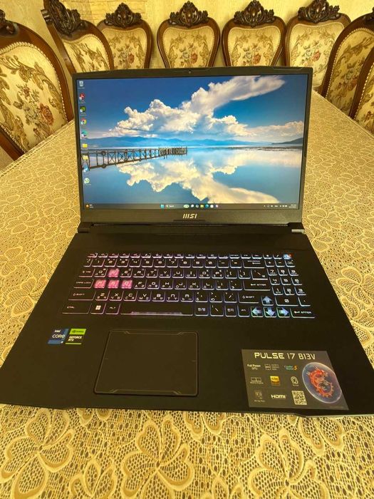 MSI Pulse 17 B13VGK  i-9 13gen  RTX 4070