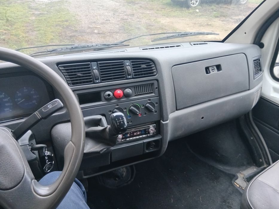 Autoutilitare de vânzare