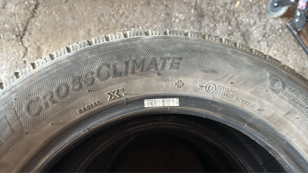 Гуми 185/65/15 Michelin cross climate