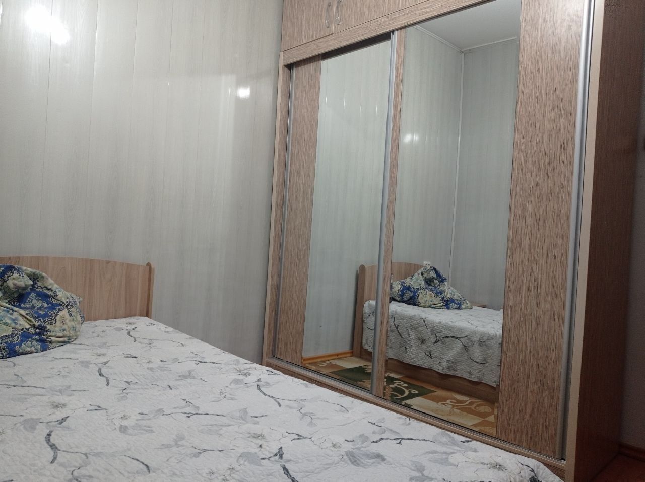 Сдается 4комнатная(110м²) квартира на Сергели 2/ор-р: школа 6, РОВД