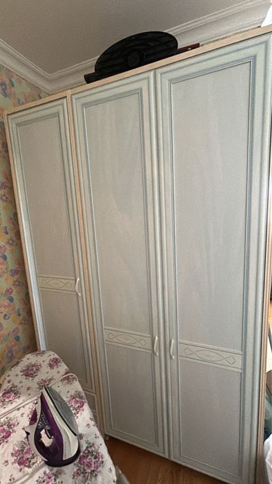 Шкаф 3 дверный