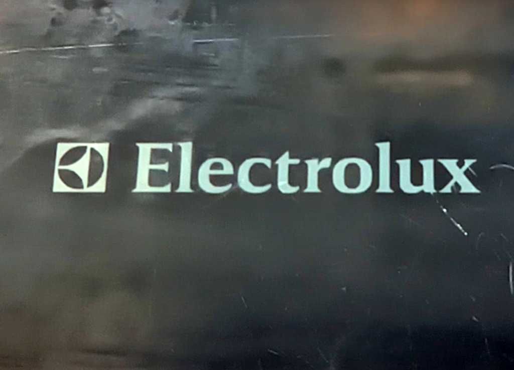 Комбиниран стъклокерамичен плот на ток и газ Electrolux EHM6235K
