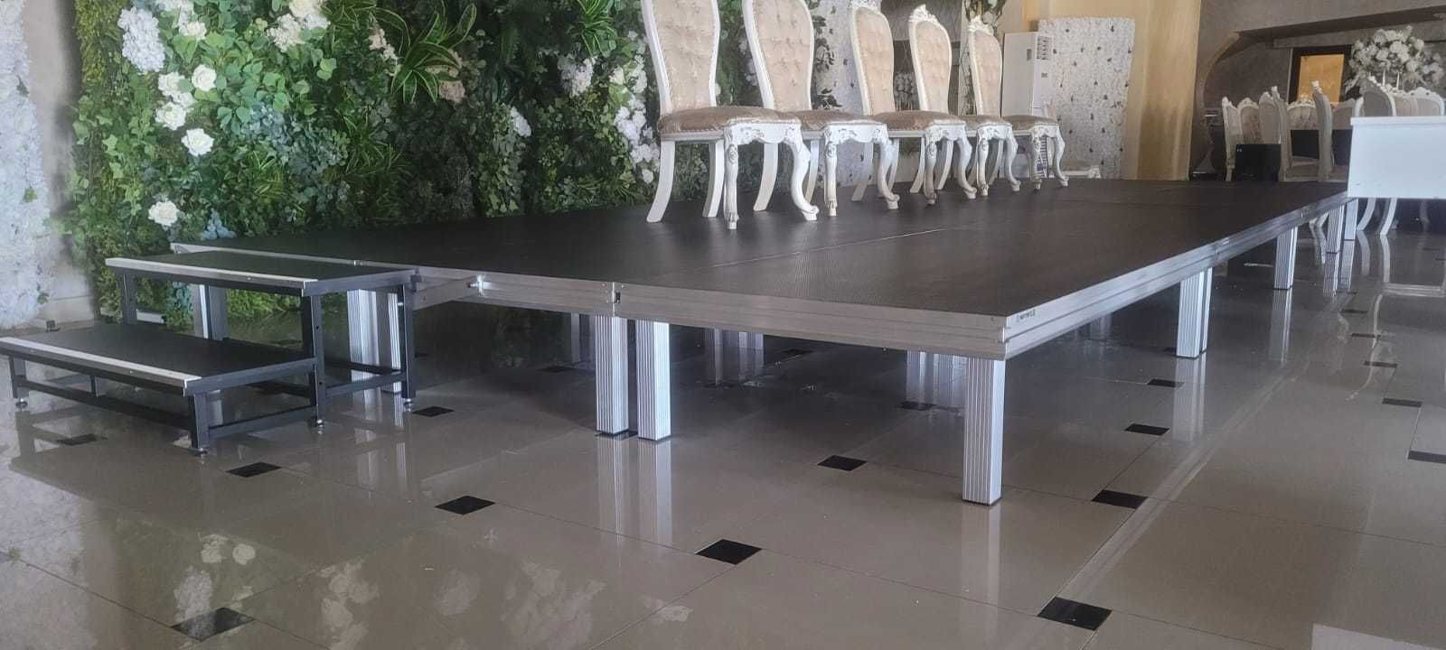 Promotie Set Podium scena evenimente 5x3m gradene Alustage Globaltrus
