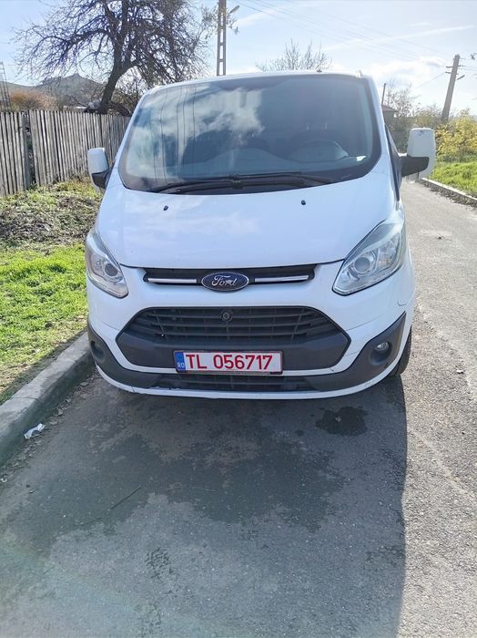 Se vinde Ford tranzit custom