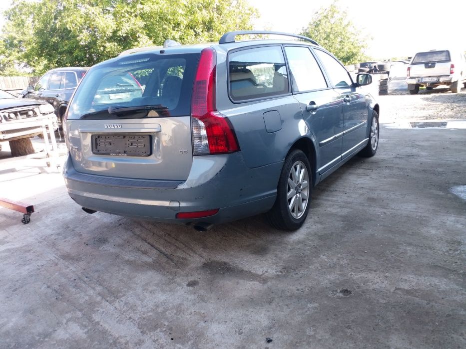 Lonjeron / Prag / Stalp VOLVO V50 Model 2004-2012 + Piese sh VOLVO V50