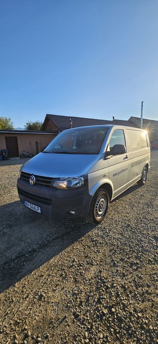 Volkswagen T5 140 cp