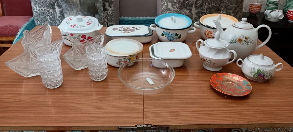 Посуда кухонная несі Советская.Цена договорная. Состояние б/у