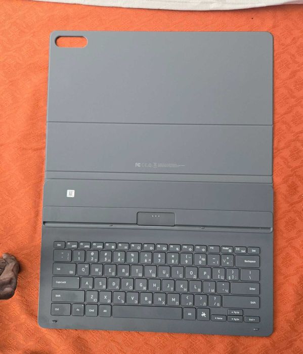 Samsung Tab S11 Ultra 256gb+калъф , клавиатура , протектор и сим карта