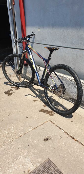 Bicicleta mtb Gt Avalanche 2021 Elite