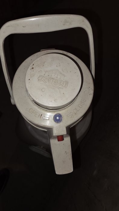 Термоси 2 бр. Китайски