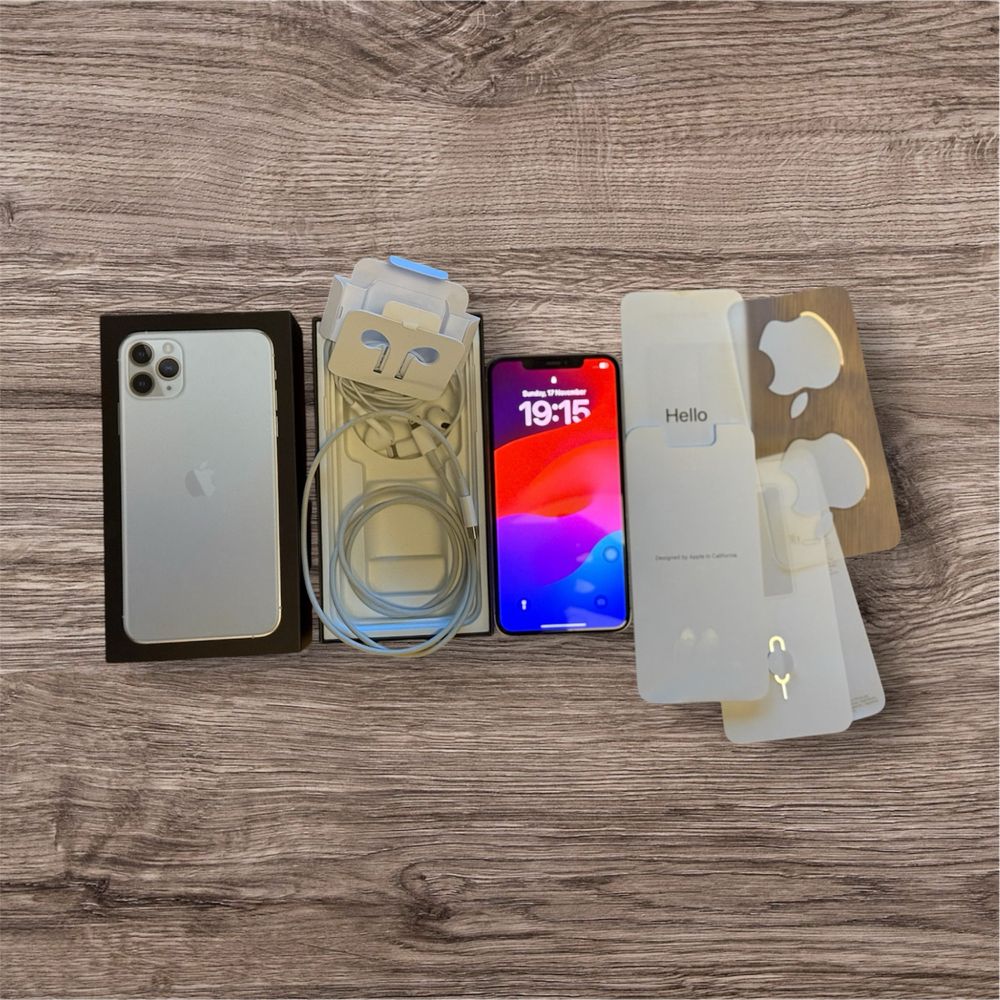 iPhone 11 Pro Max 256 GB сребрист