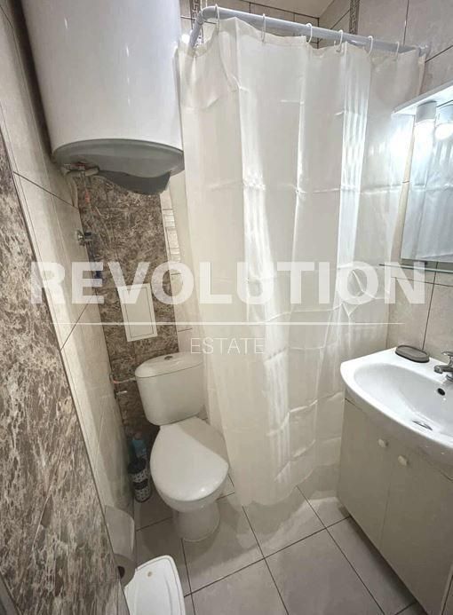 Дава се под наем Тристаен апартамент в Варна, Център - 62 кв.м за 500 € - Снимка #7