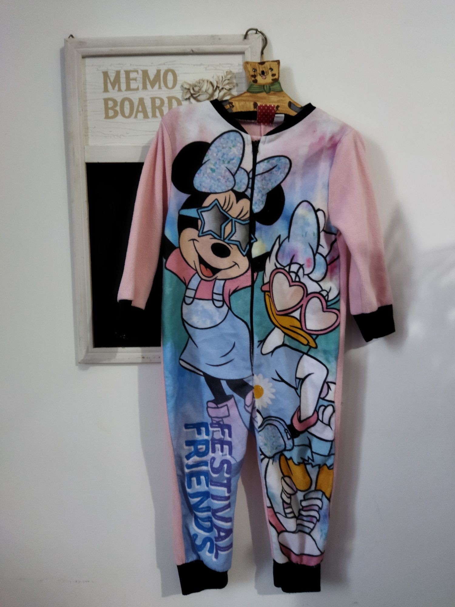 Salopeta pijama pufoasa Minnie Mouse fetițe 2-3 ani mărimea 98
