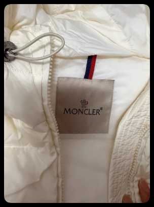 Moncler жени долу яке