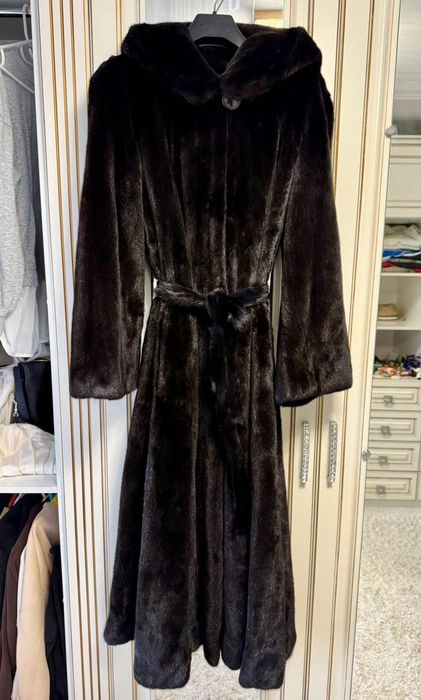 Шуба норковая в идеальном состоянии