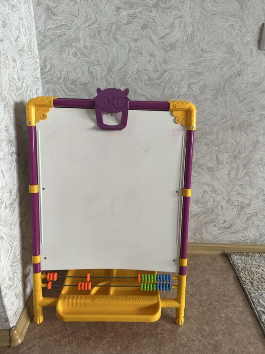 Продам детский мольберт