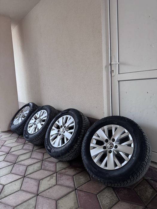 Set de jante cu cauciucuri de iarna