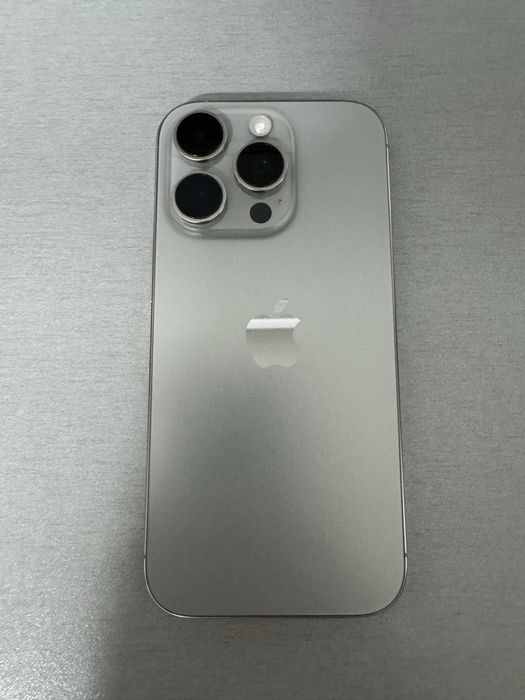 iPhone 16 PRO 256 gb inca in garanție 100% baterie