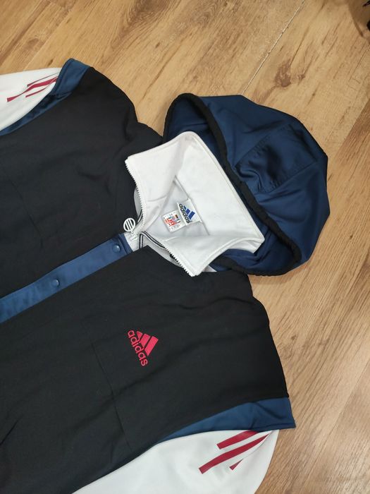 Geaca Adidas vintage mărimea L