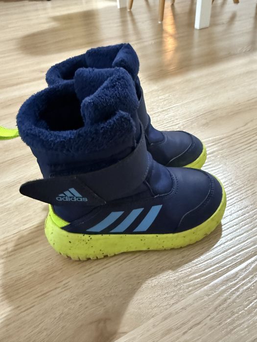 Ghete de iarna adidas