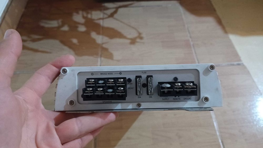 Statie auto Blaupunkt GTA460