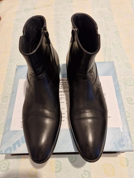 Ghete barbat din piele