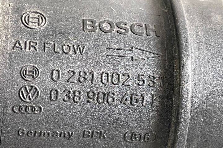 Debitmetru aer  Bosch 0281002531 Audi A3 8P/8PA (facelift) seria