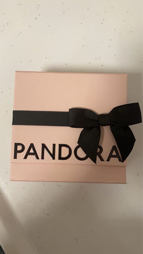 Сребърен пръстен Pandora ,,Семейна топлина“