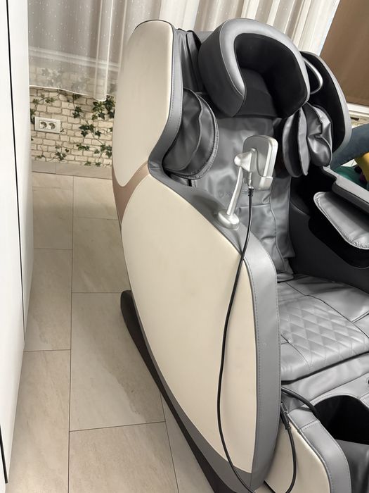 Fotoliu de masaj Komoder