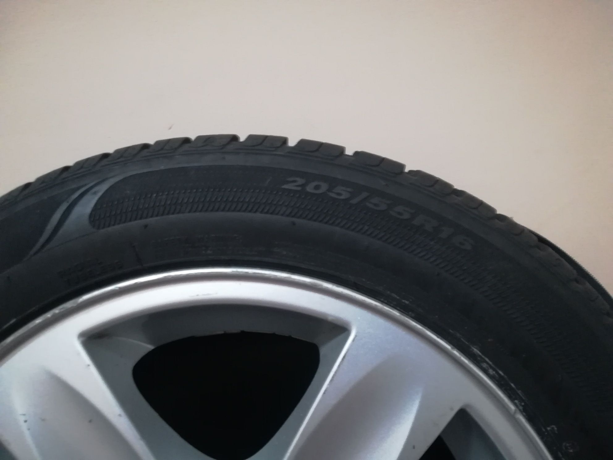 Резервна гума за BMW