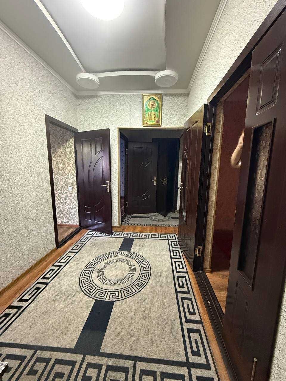 Продается 3-комнатная квартира, массив Карасу-1